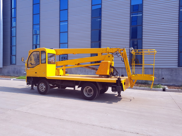 �������۱�ʽҺ�������C(j��)