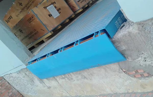 �̶���܇��