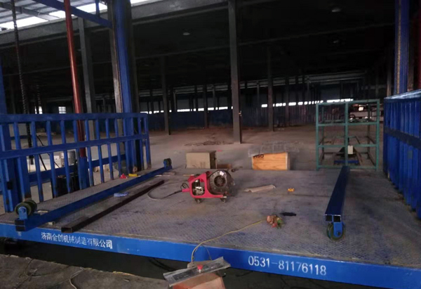 導(dǎo)軌式液壓升降貨梯 導(dǎo)軌式液壓升降貨梯